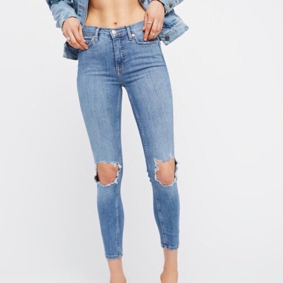 Free People Light Wash Busted Knee Stretch Skinny Jeans - Picture 2 of 11
